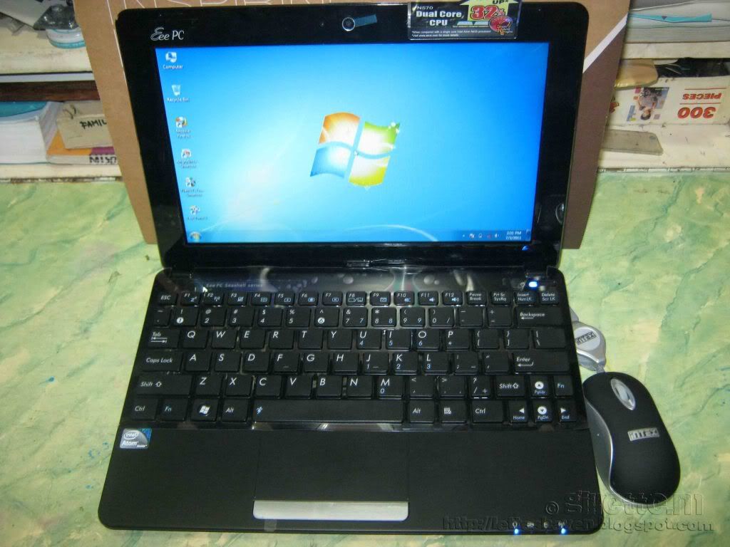 Asus EEE PC Netbook