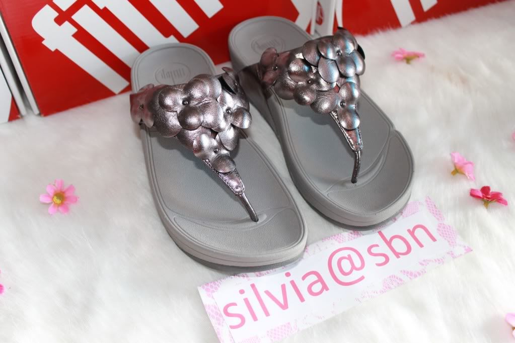 fitflop fleur pewter