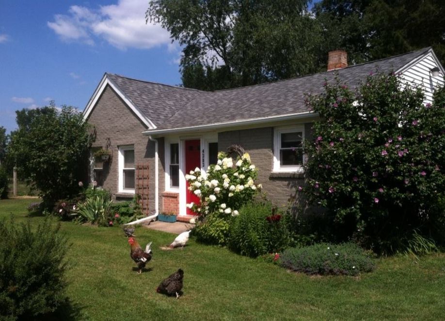 Who lives in a "tiny house"? - Homesteading Questions